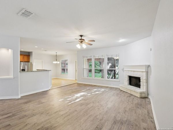 26118 Meadowlark Bay, San Antonio, TX 78260