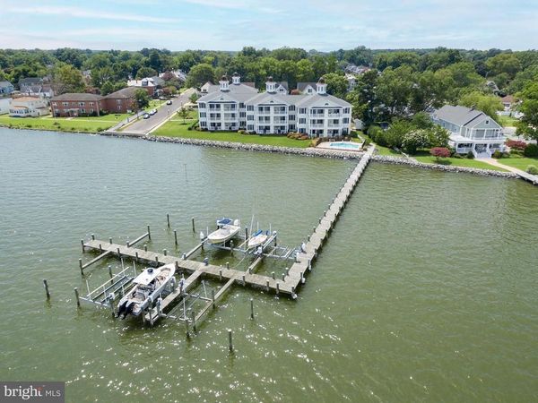 5 OAKLEY STREET, Unit 102, CAMBRIDGE, MD 21613