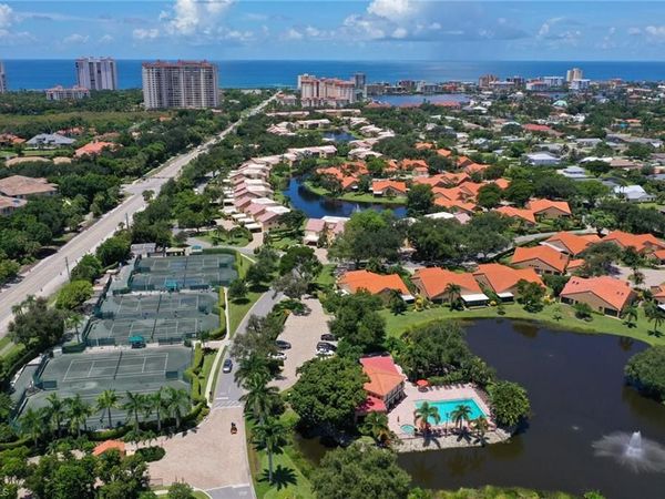 583 Beachwalk CIR, Unit Q-203, NAPLES, FL 34108