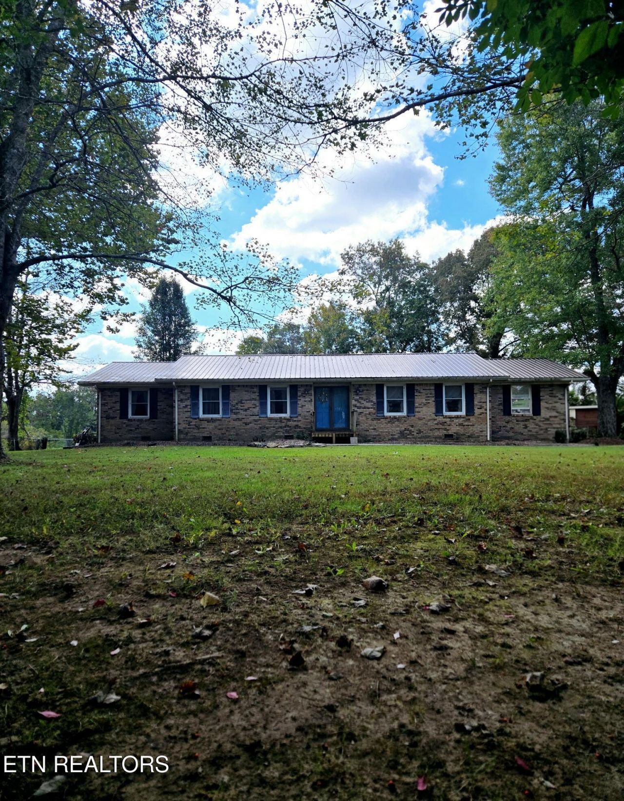 109 Parkway Lane, Crossville, TN 38572 Main Photo