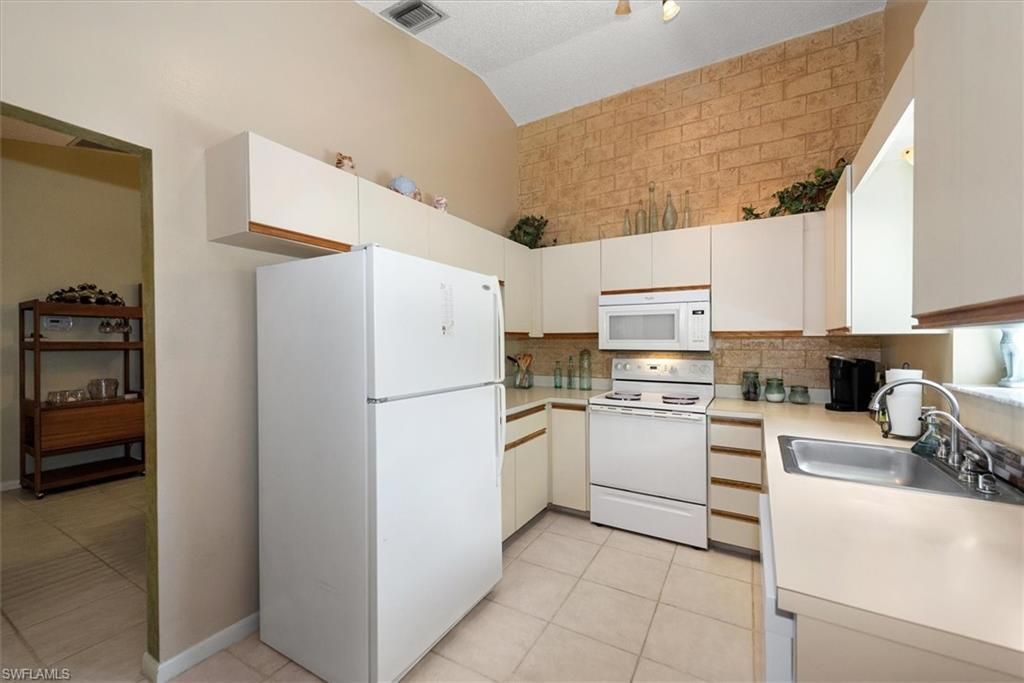 13108 Tall Pine Cir, Fort Myers, FL 33907 Photo