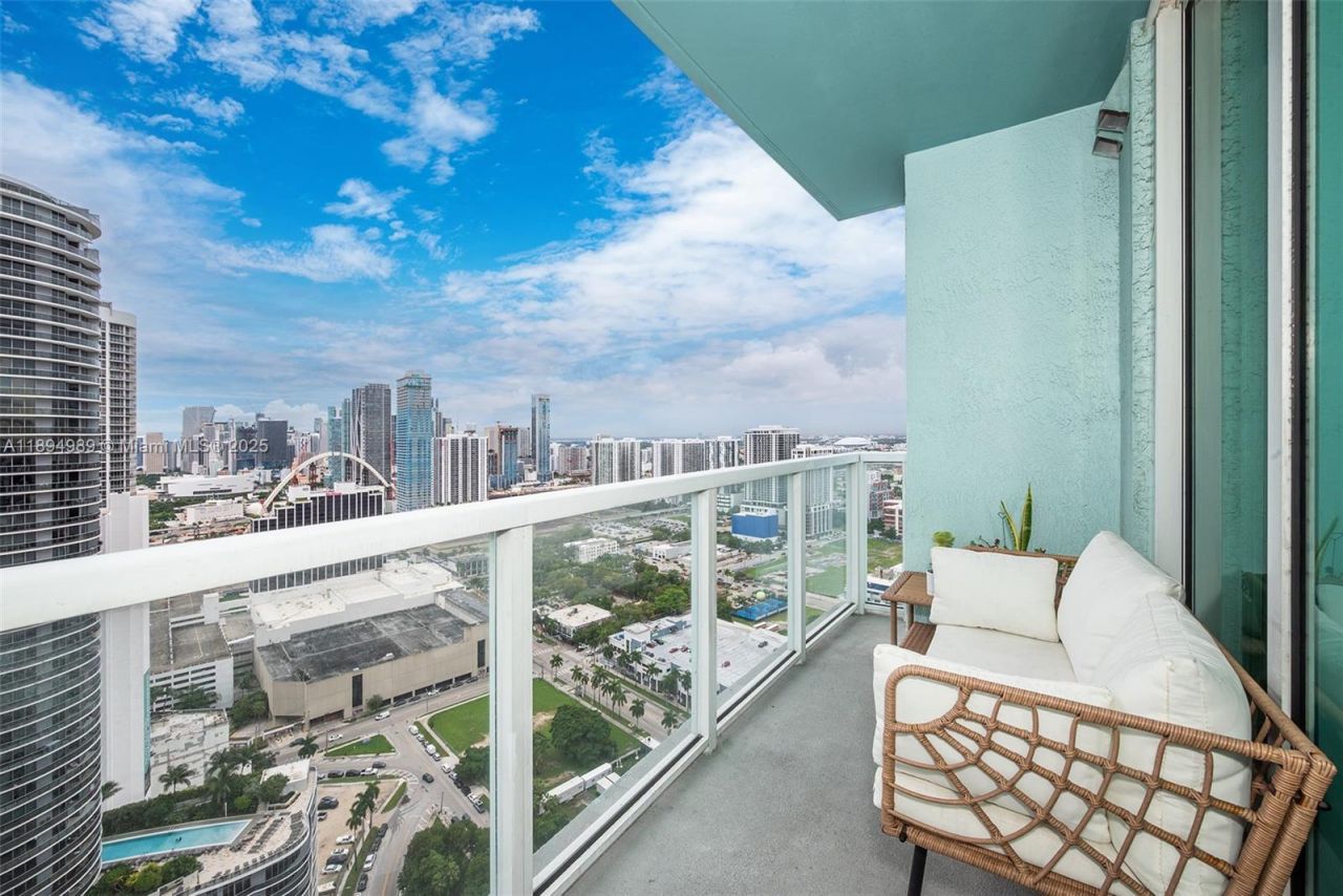 1900 N Bayshore Dr, Unit 4019, Miami, FL 33132 Photo