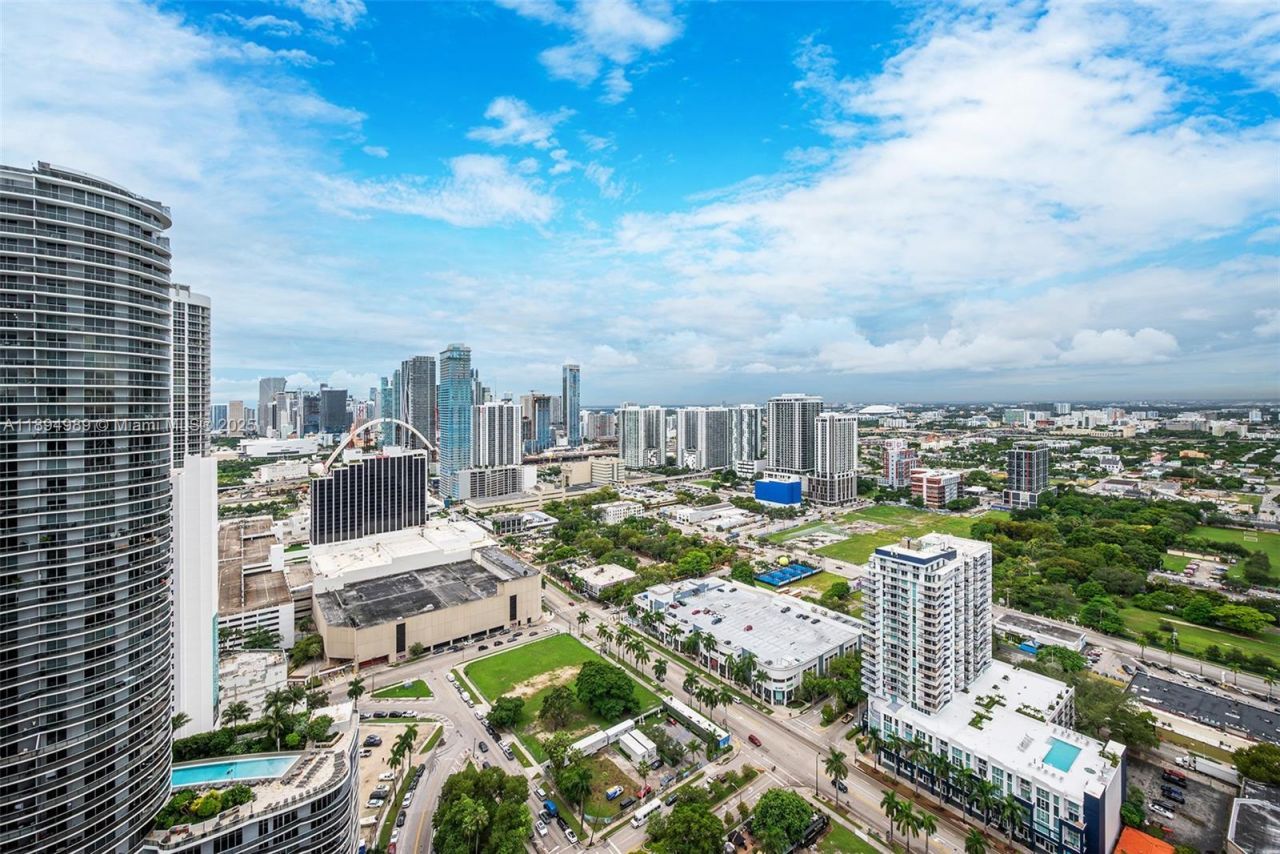 1900 N Bayshore Dr, Unit 4019, Miami, FL 33132 Photo