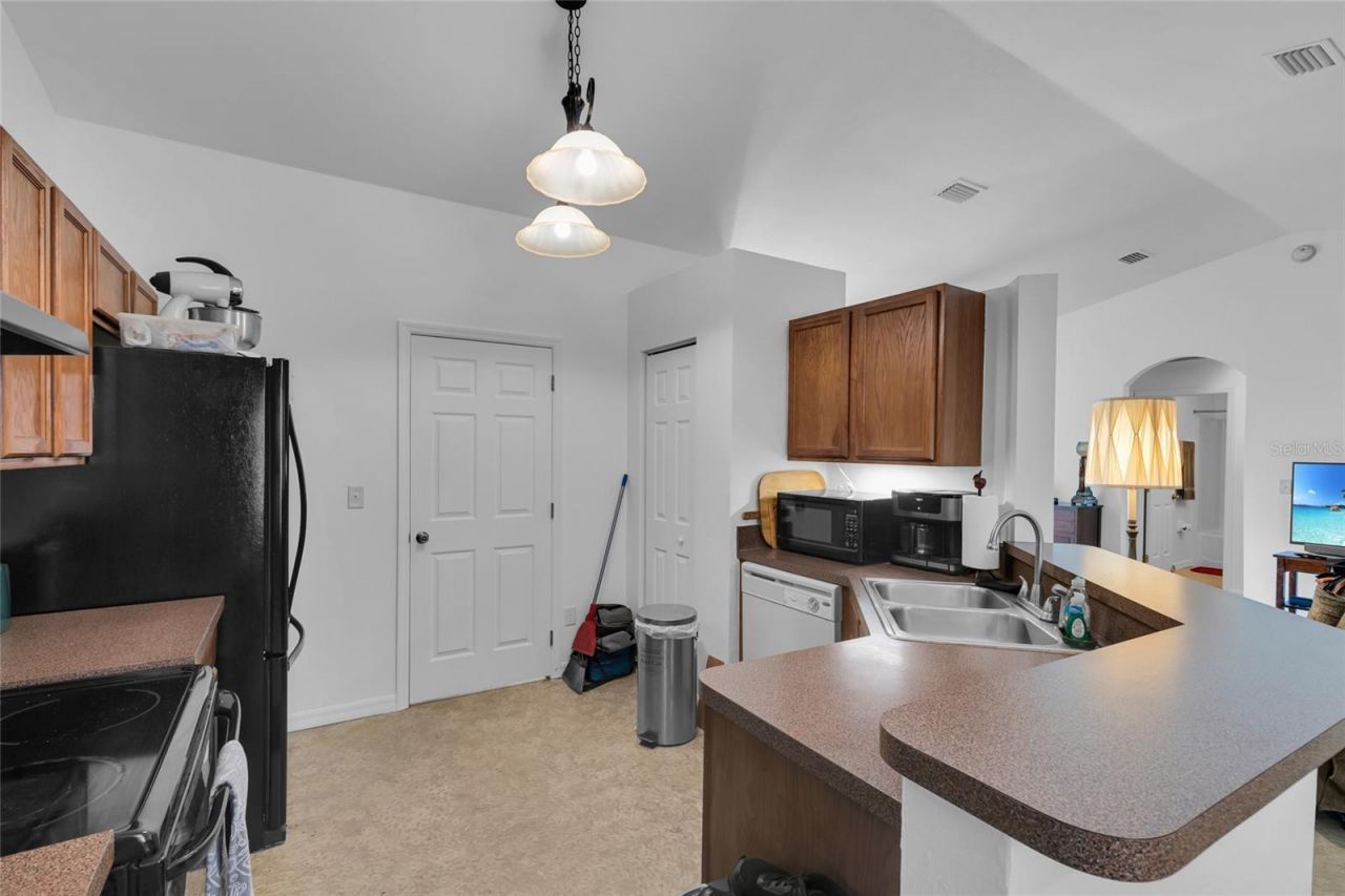 10 Sequoia Drive Trace, Ocklawaha, FL 32179 Photo