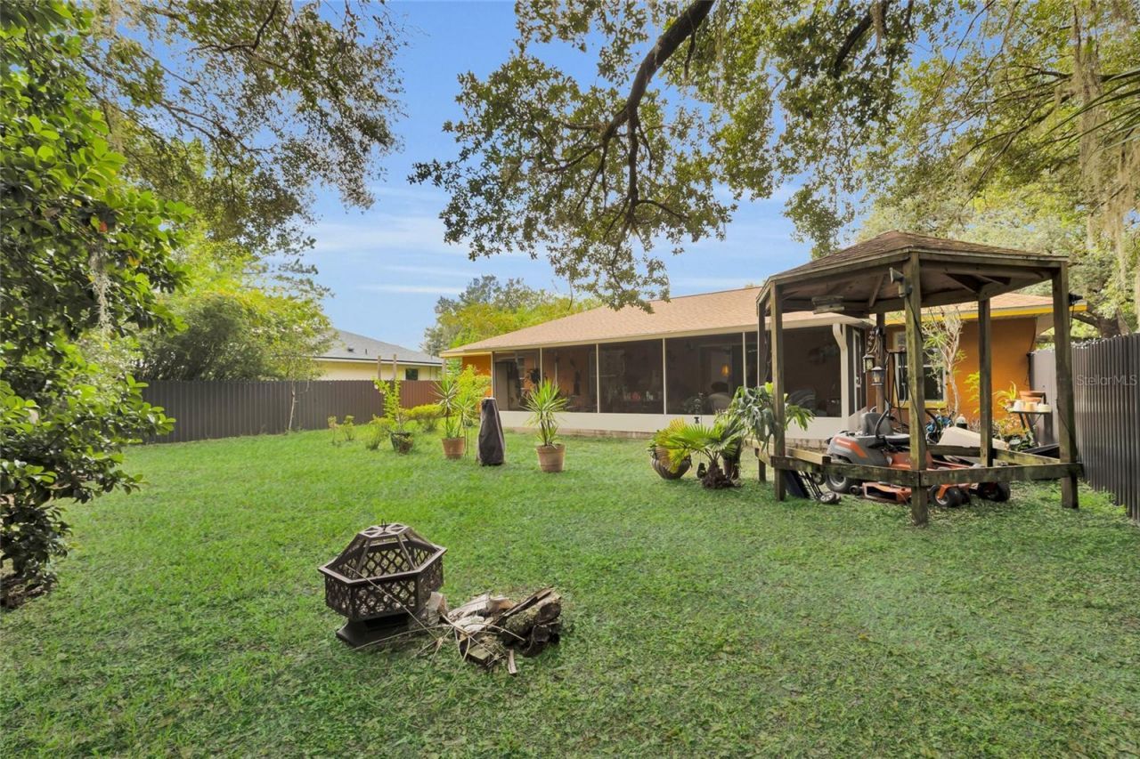 10 Sequoia Drive Trace, Ocklawaha, FL 32179 Photo