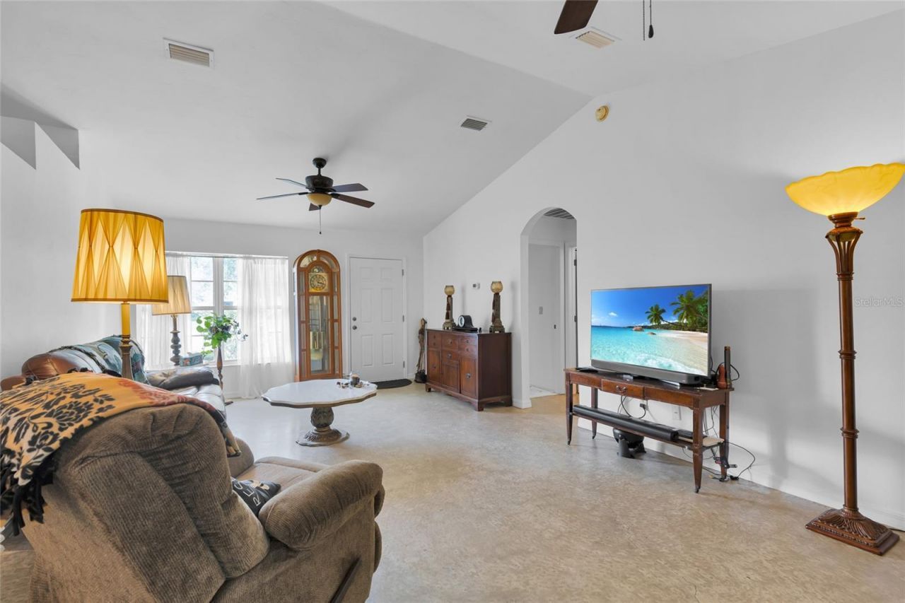 10 Sequoia Drive Trace, Ocklawaha, FL 32179 Photo