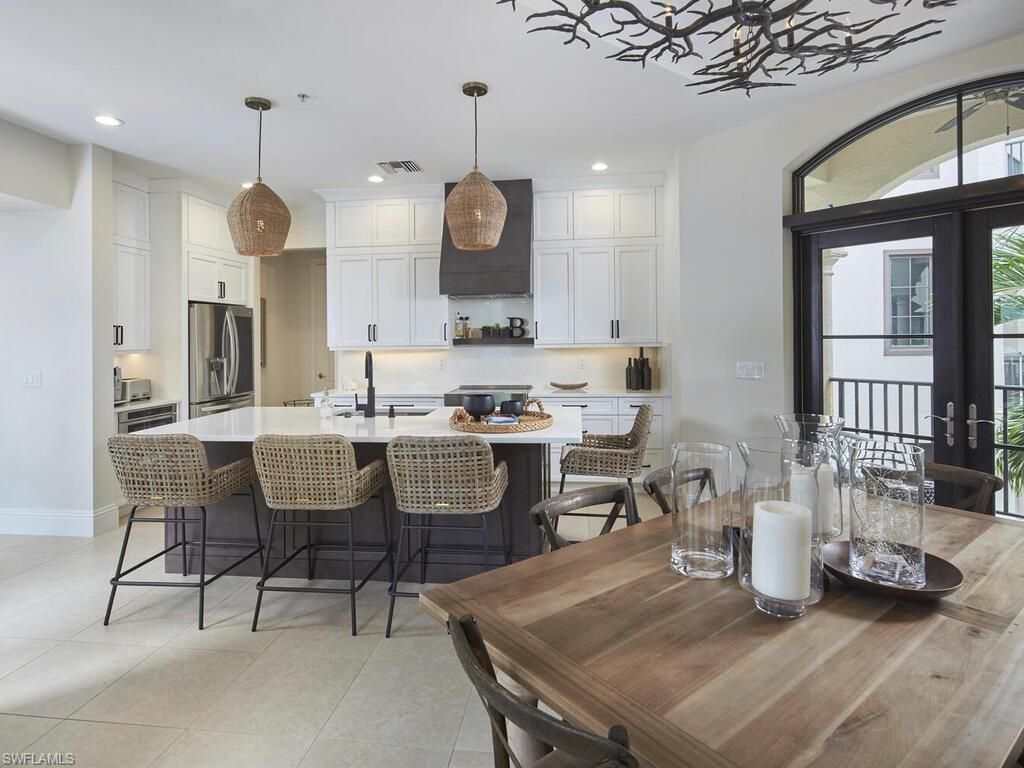 692 10th Ave S, Naples, FL 34102 Photo