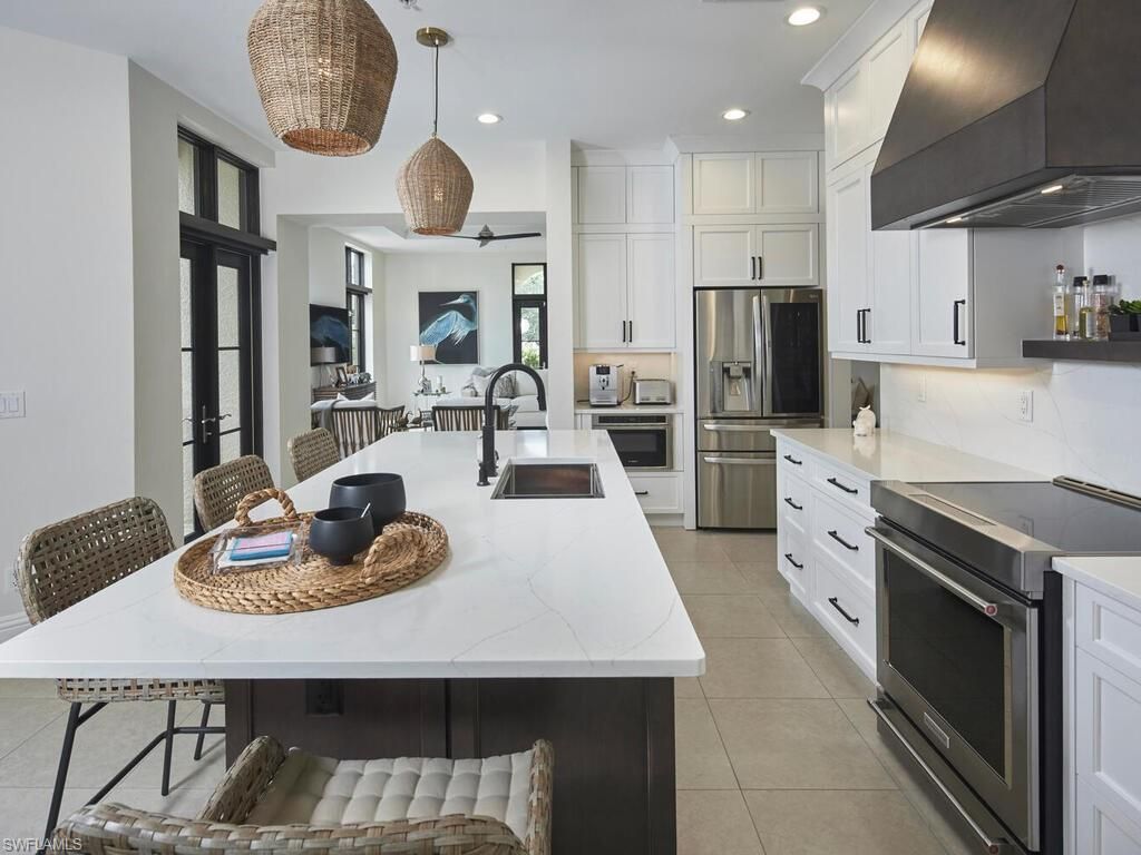 692 10th Ave S, Naples, FL 34102 Photo