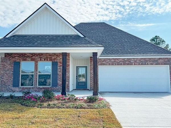 65736 ROUQUETTE Drive, Lacombe, LA 70445