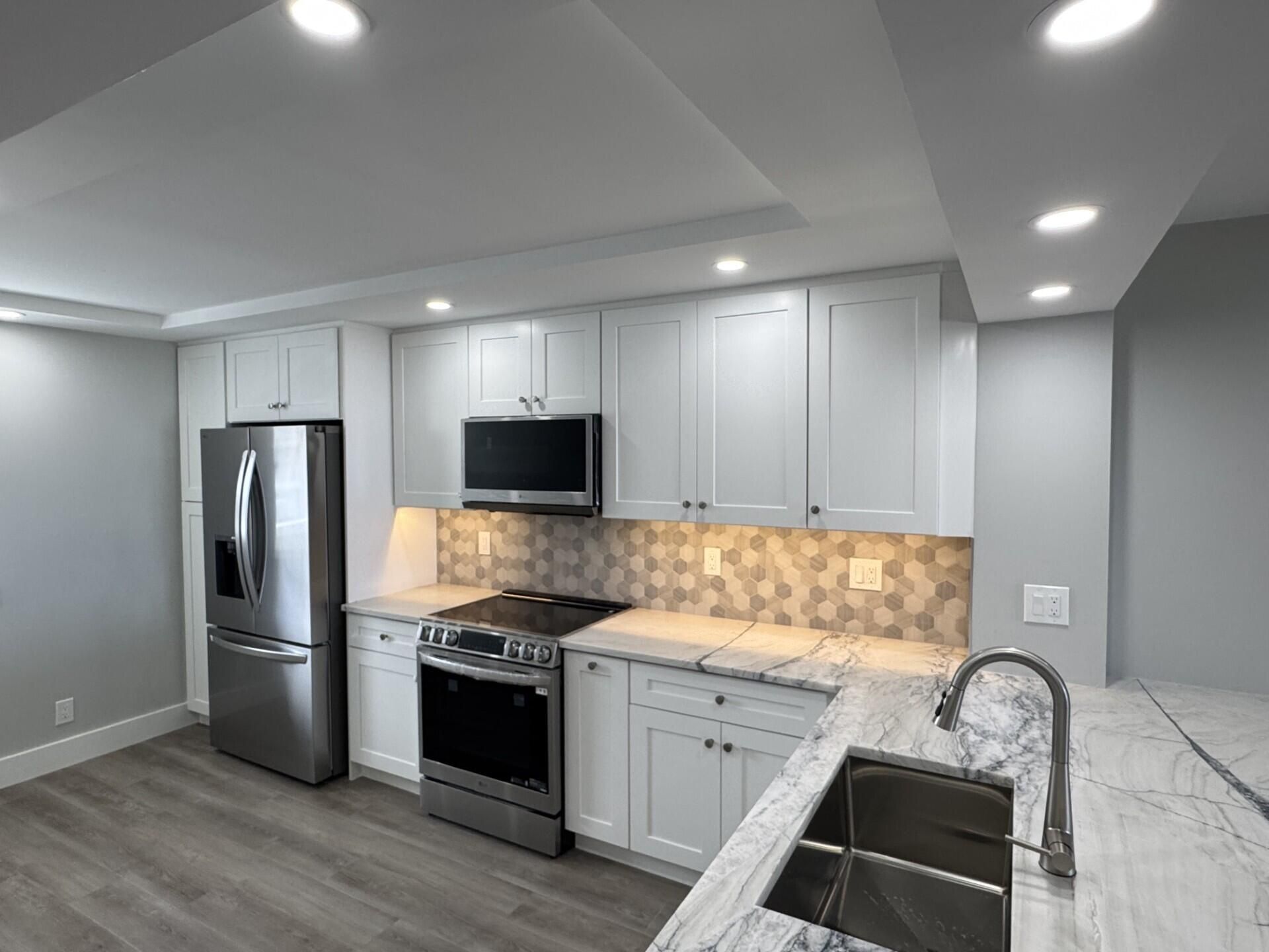 1012 N Ocean Boulevard, Unit 202, Pompano Beach, FL 33062 Photo