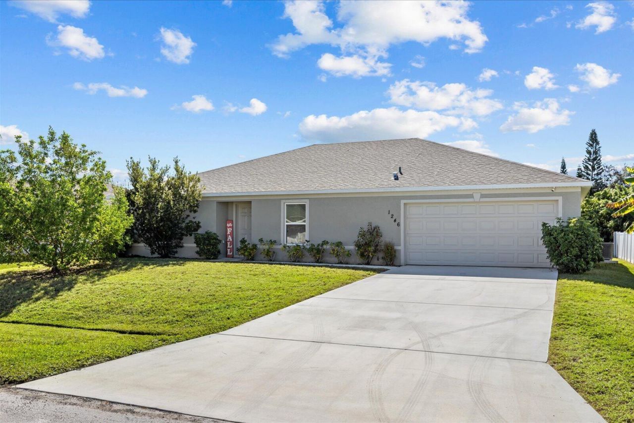 1246 SW Asturia Avenue, Port Saint Lucie, FL 34953 Photo