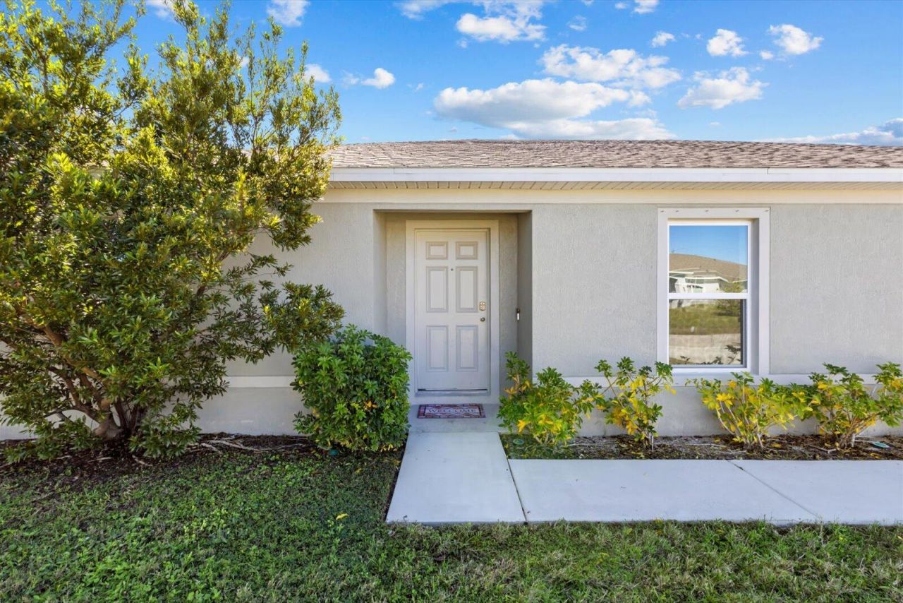 1246 SW Asturia Avenue, Port Saint Lucie, FL 34953 Photo