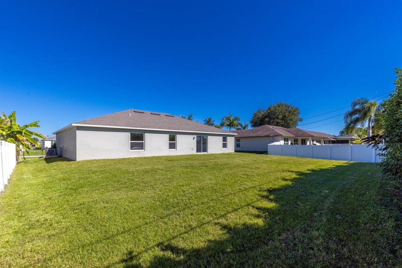 1246 SW Asturia Avenue, Port Saint Lucie, FL 34953 Photo