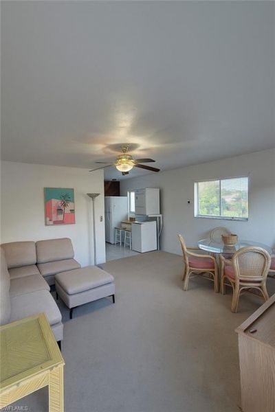 8135 Country Rd, Unit 206, Fort Myers, FL 33919 Photo
