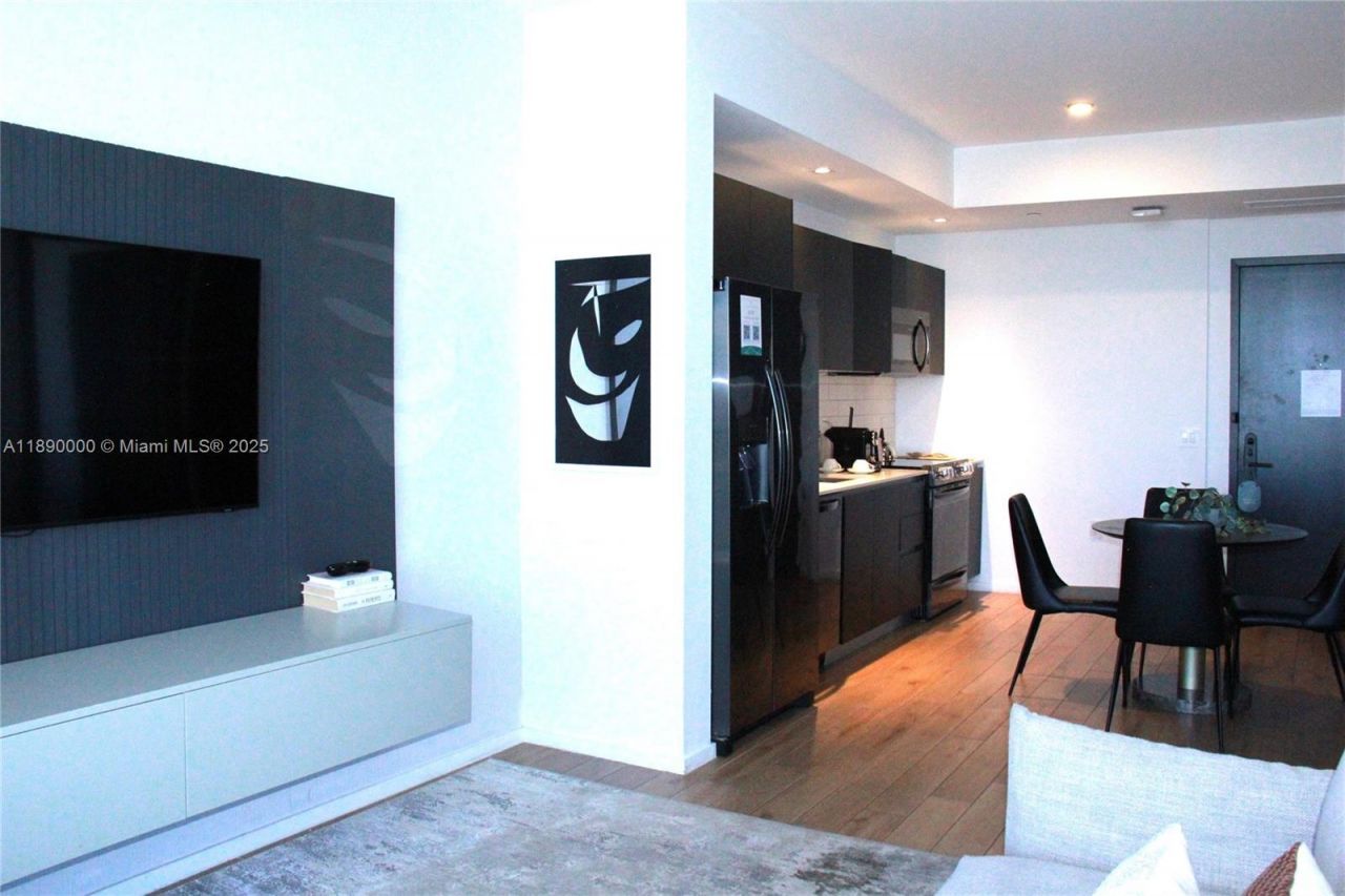 398 NE 5th St, Unit 3310, Miami, FL 33132 Photo