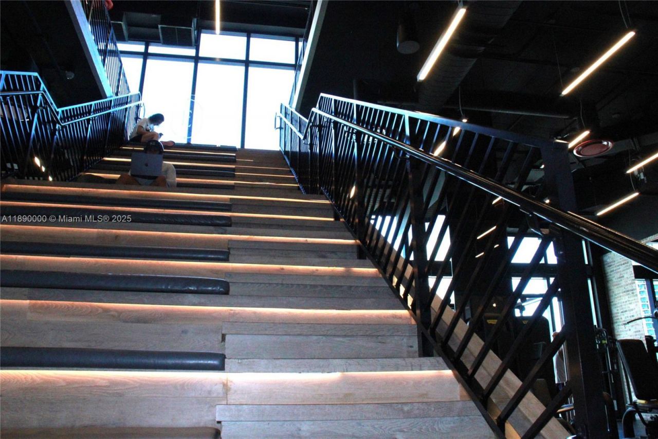 398 NE 5th St, Unit 3310, Miami, FL 33132 Photo