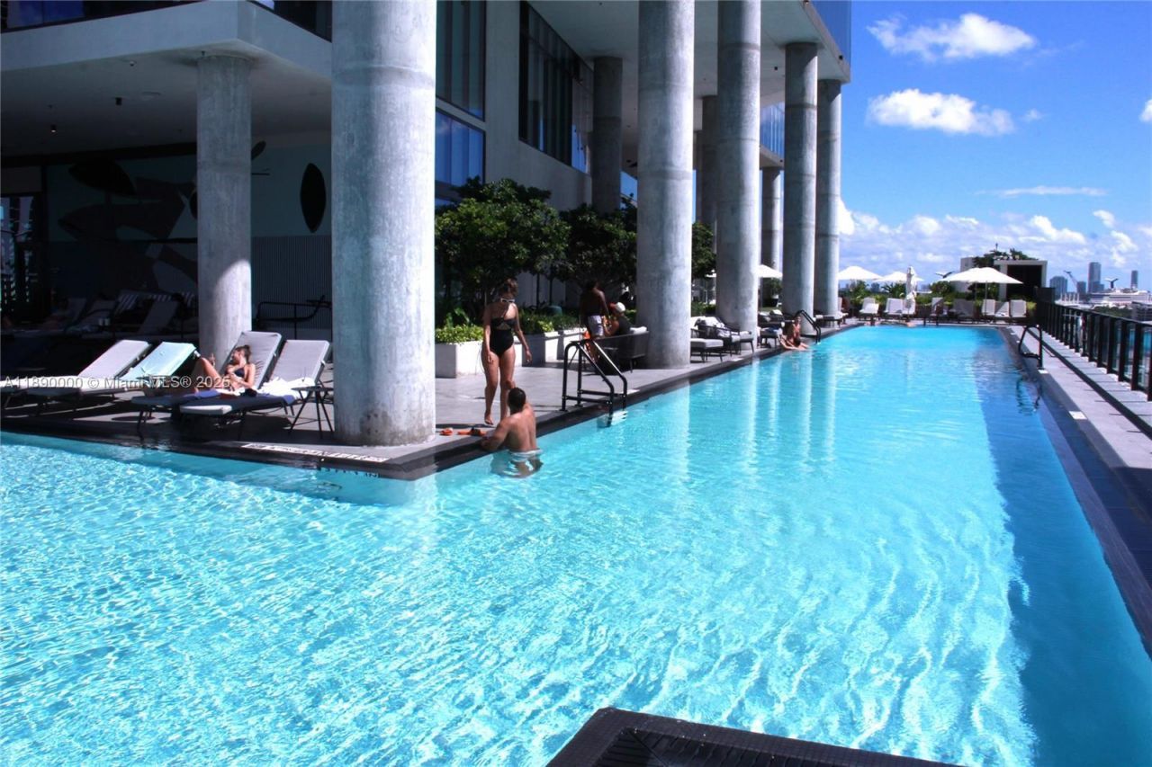 398 NE 5th St, Unit 3310, Miami, FL 33132 Photo