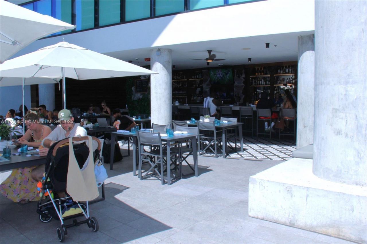 398 NE 5th St, Unit 3310, Miami, FL 33132 Photo