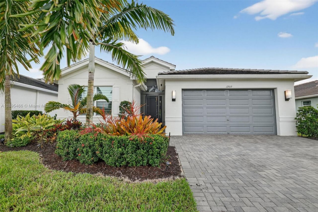 12019 SW Seahorse Springs Ter, Port Saint Lucie, FL 34987 Photo