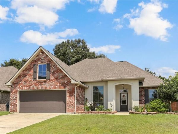 933 LOB LOLLY Court, Ponchatoula, LA 70454