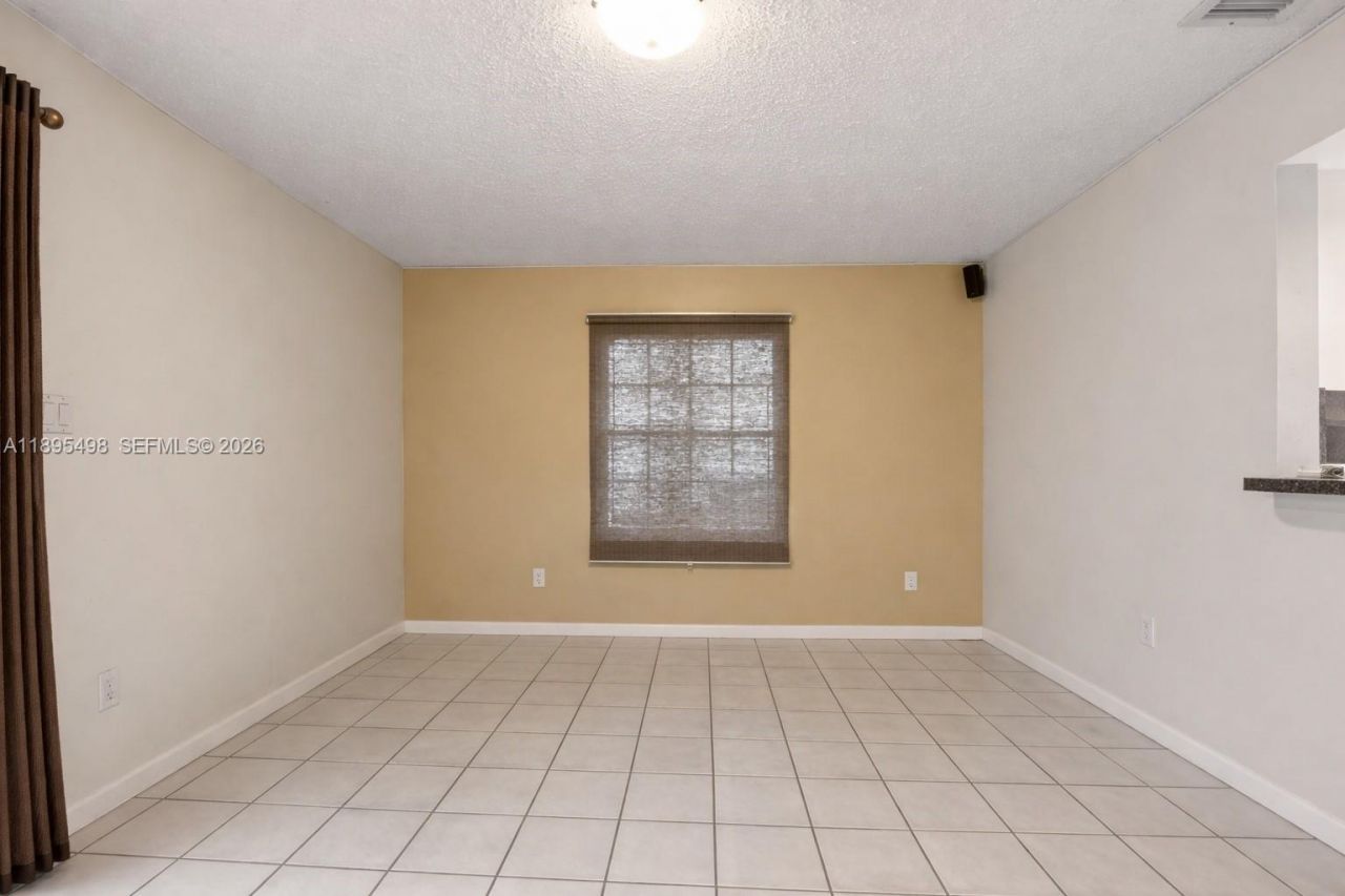 14807 SW 140th Ct, Miami, FL 33186 Photo