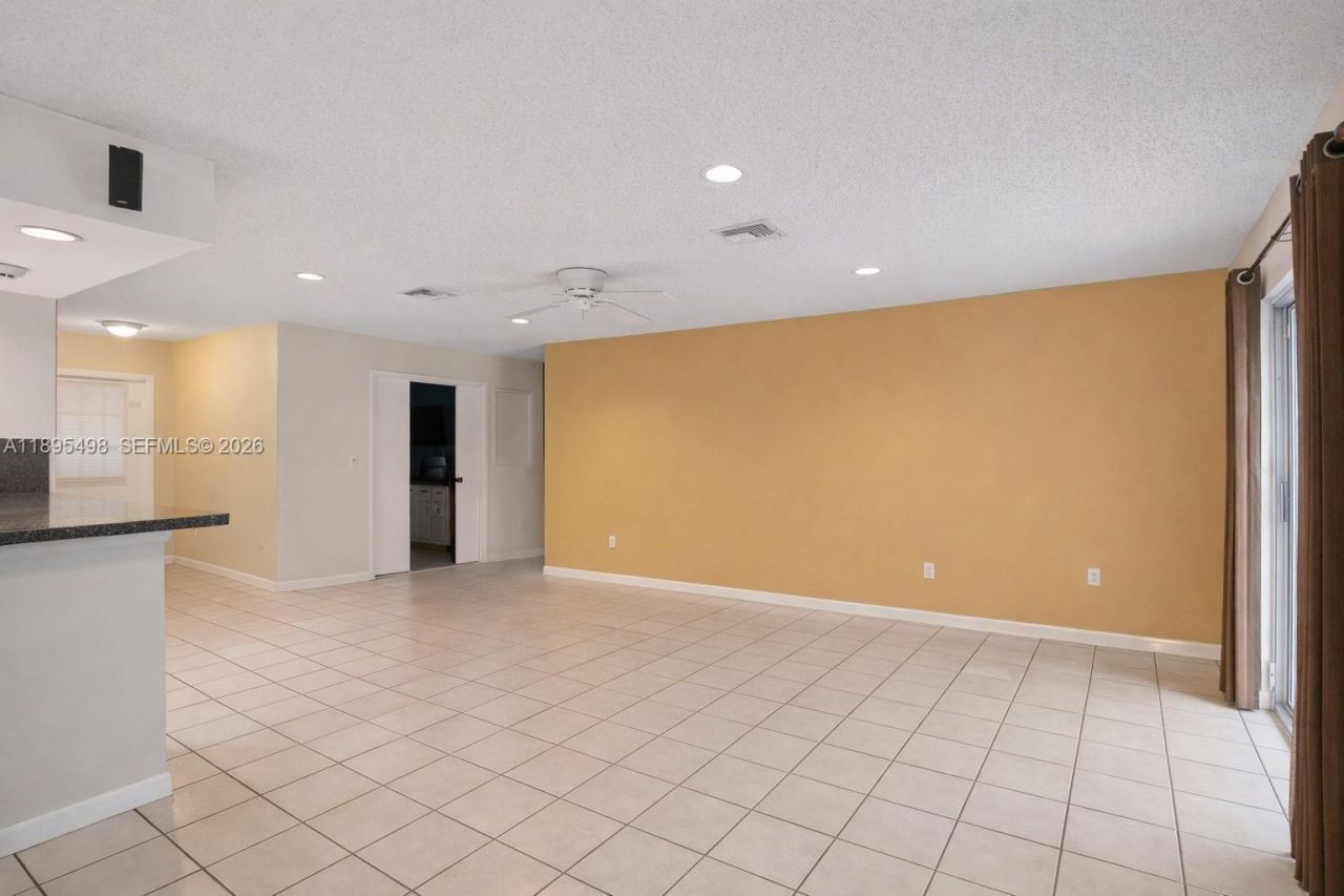 14807 SW 140th Ct, Miami, FL 33186 Photo