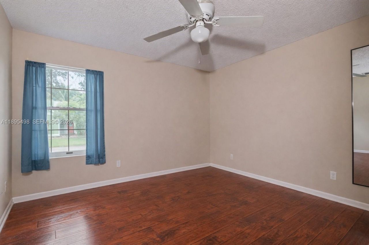 14807 SW 140th Ct, Miami, FL 33186 Photo