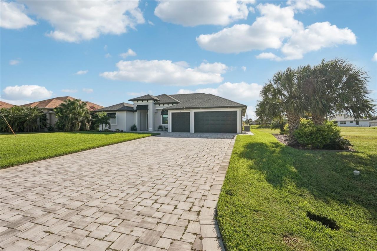 35 Medalist Court, Rotonda West, FL 33947 Photo