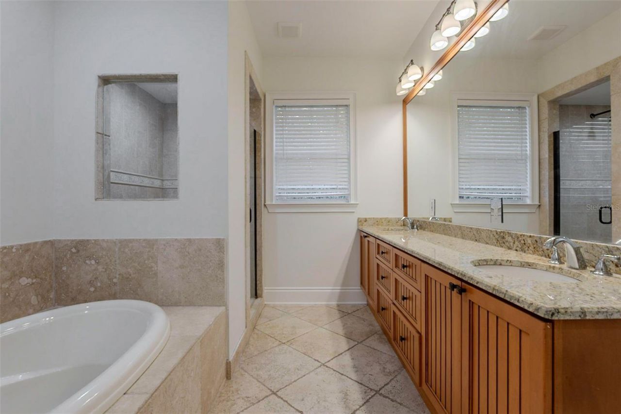 1513 S Bay Villa Place, Tampa, FL 33629 Photo
