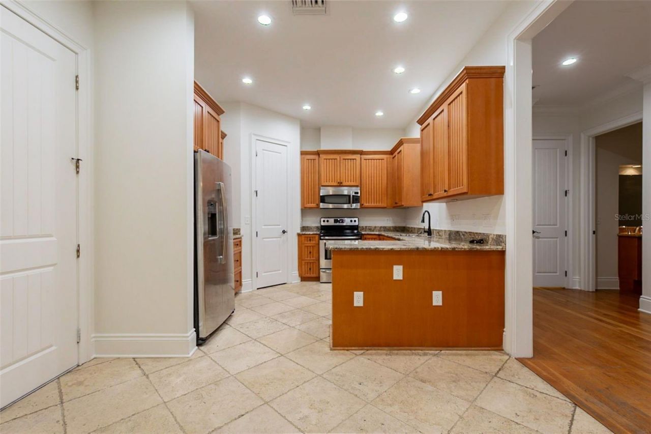 1513 S Bay Villa Place, Tampa, FL 33629 Photo