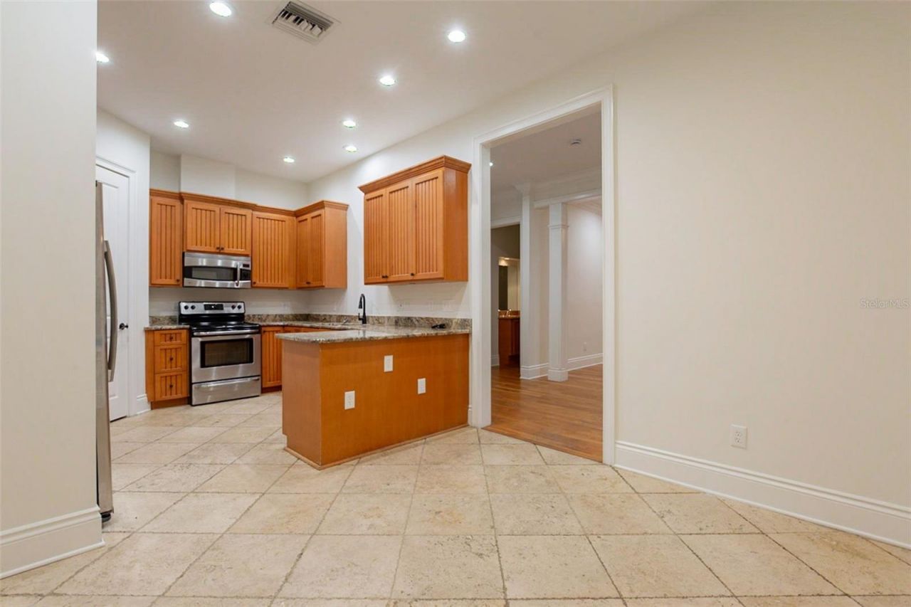 1513 S Bay Villa Place, Tampa, FL 33629 Photo