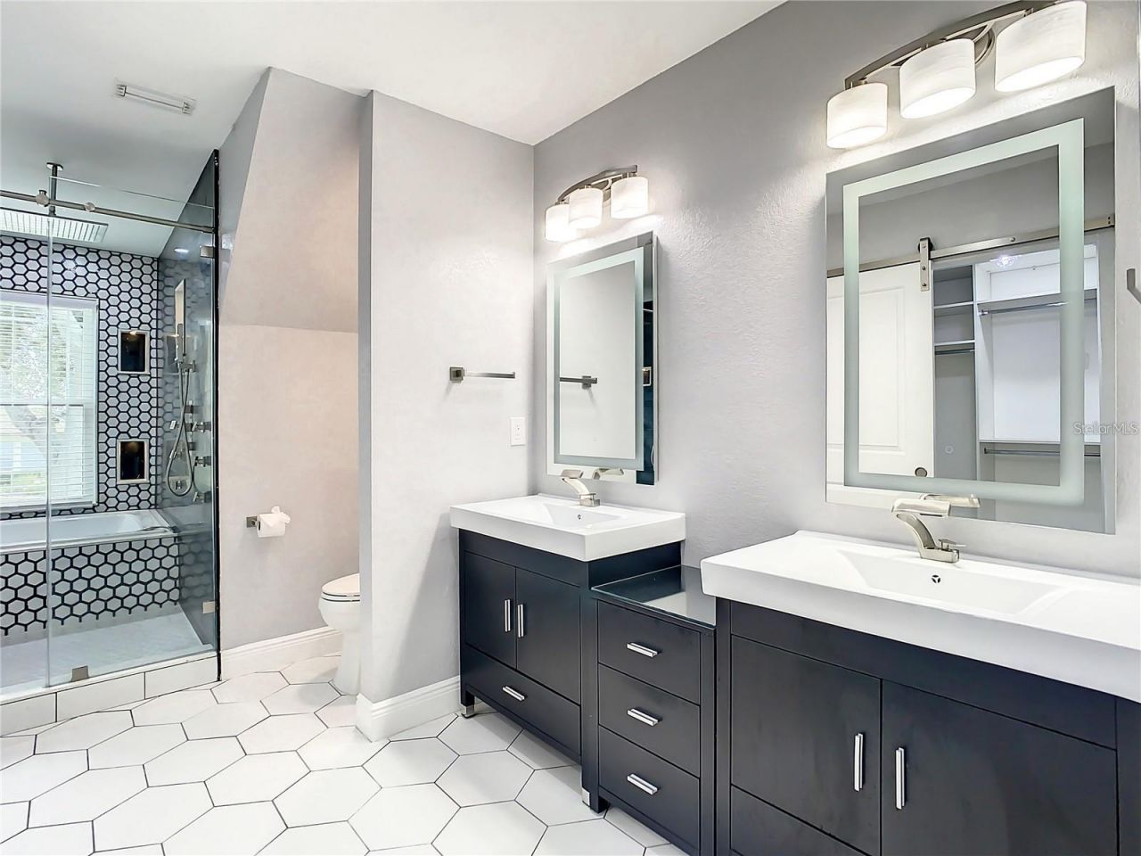 2253 Malachite Drive, Lakeland, FL 33810 Photo