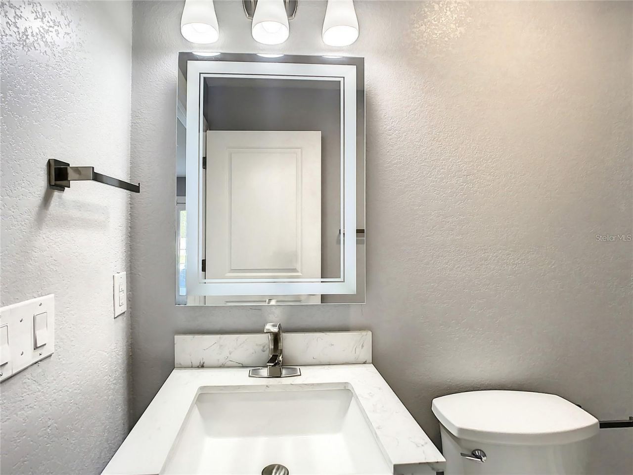 2253 Malachite Drive, Lakeland, FL 33810 Photo