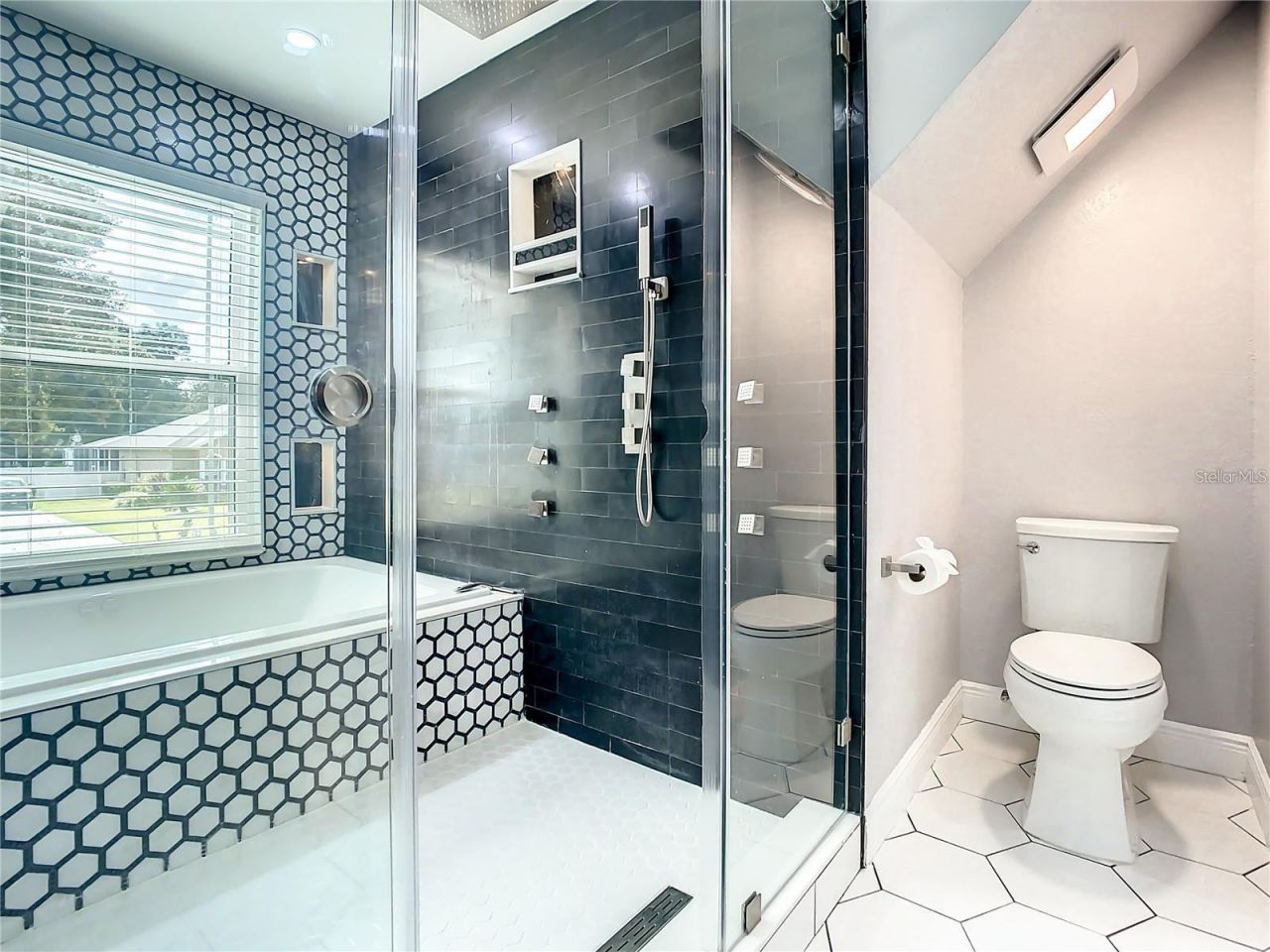 2253 Malachite Drive, Lakeland, FL 33810 Photo