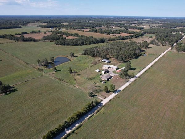 18007 Norton Drive, Phillipsburg, MO 65722