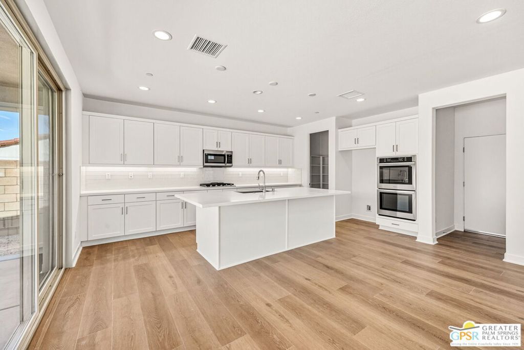 35899 Lasuen Street, Palm Desert, CA 92211 Main Photo