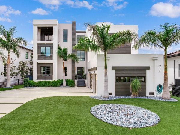 5131 W NEPTUNE WAY, TAMPA, FL 33609