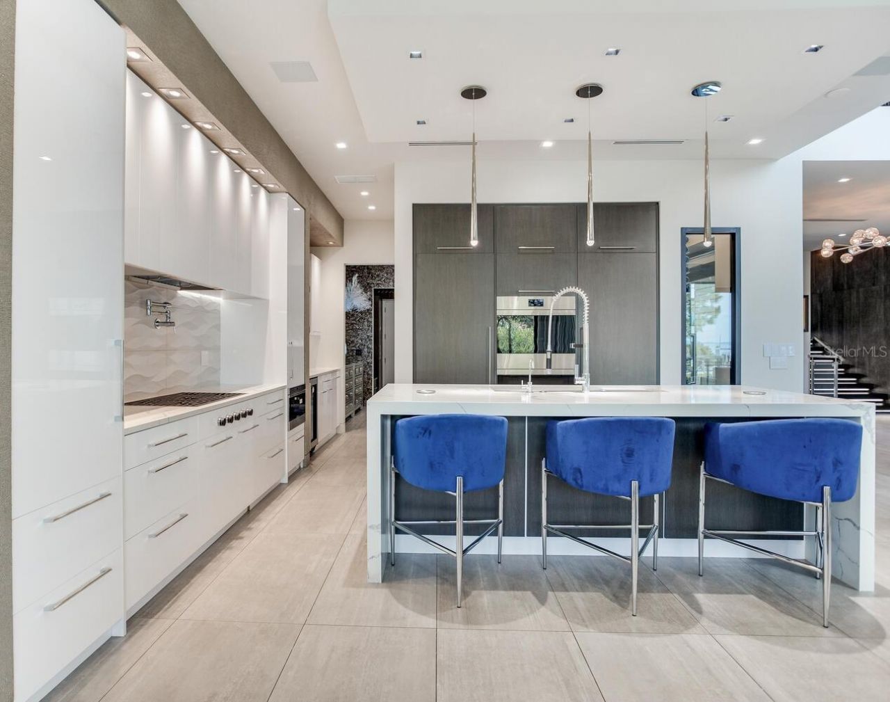 5131 W Neptune Way, Tampa, FL 33609 Photo