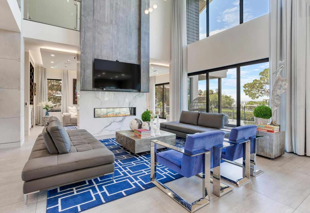 5131 W Neptune Way, Tampa, FL 33609 Photo