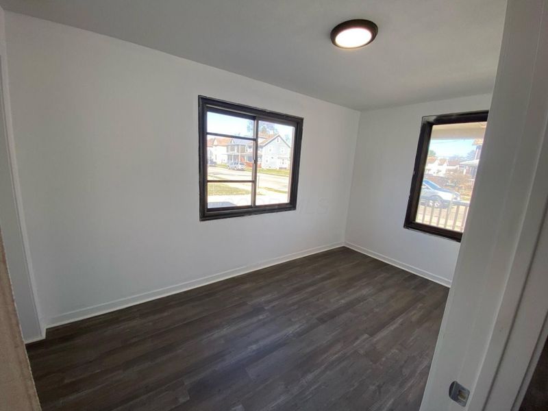 513 E east main street Street, Newark, OH 43055 Photo 12