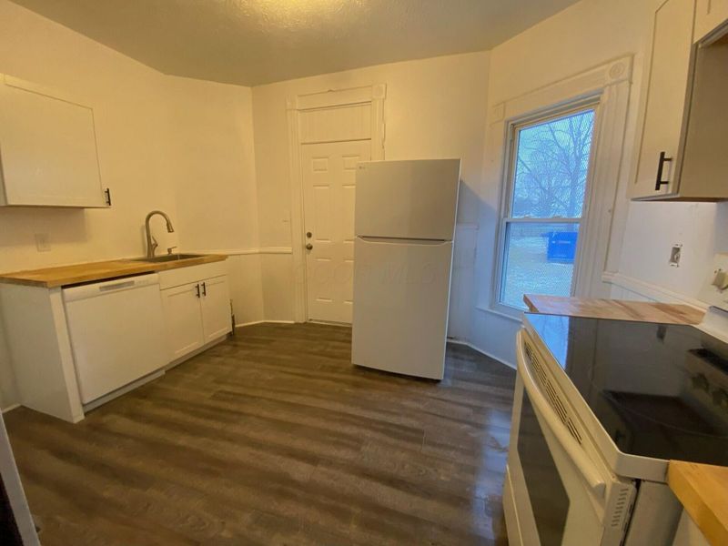 513 E east main street Street, Newark, OH 43055 Photo 4