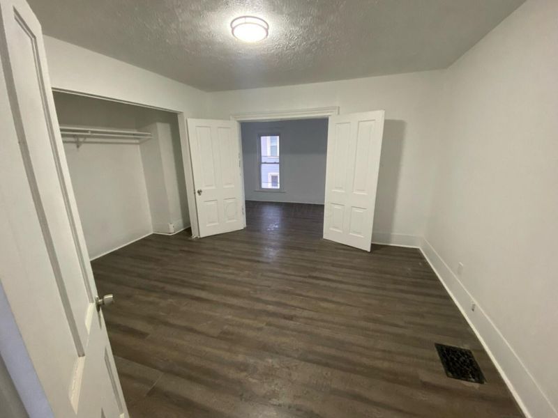 513 E east main street Street, Newark, OH 43055 Photo 7