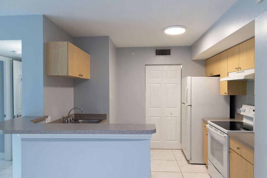 505 Villa Circle, Boynton Beach, FL 33435 Photo