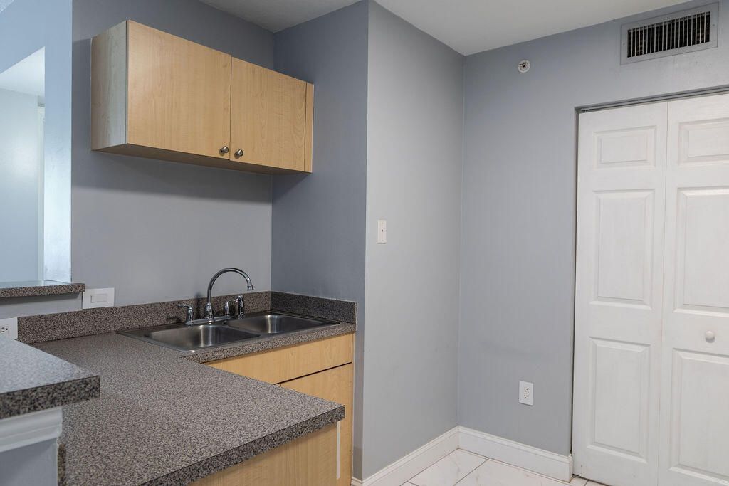 505 Villa Circle, Boynton Beach, FL 33435 Photo