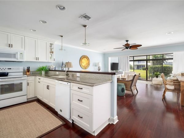300 Harbour Drive, Unit 201-E, Vero Beach, FL 32963