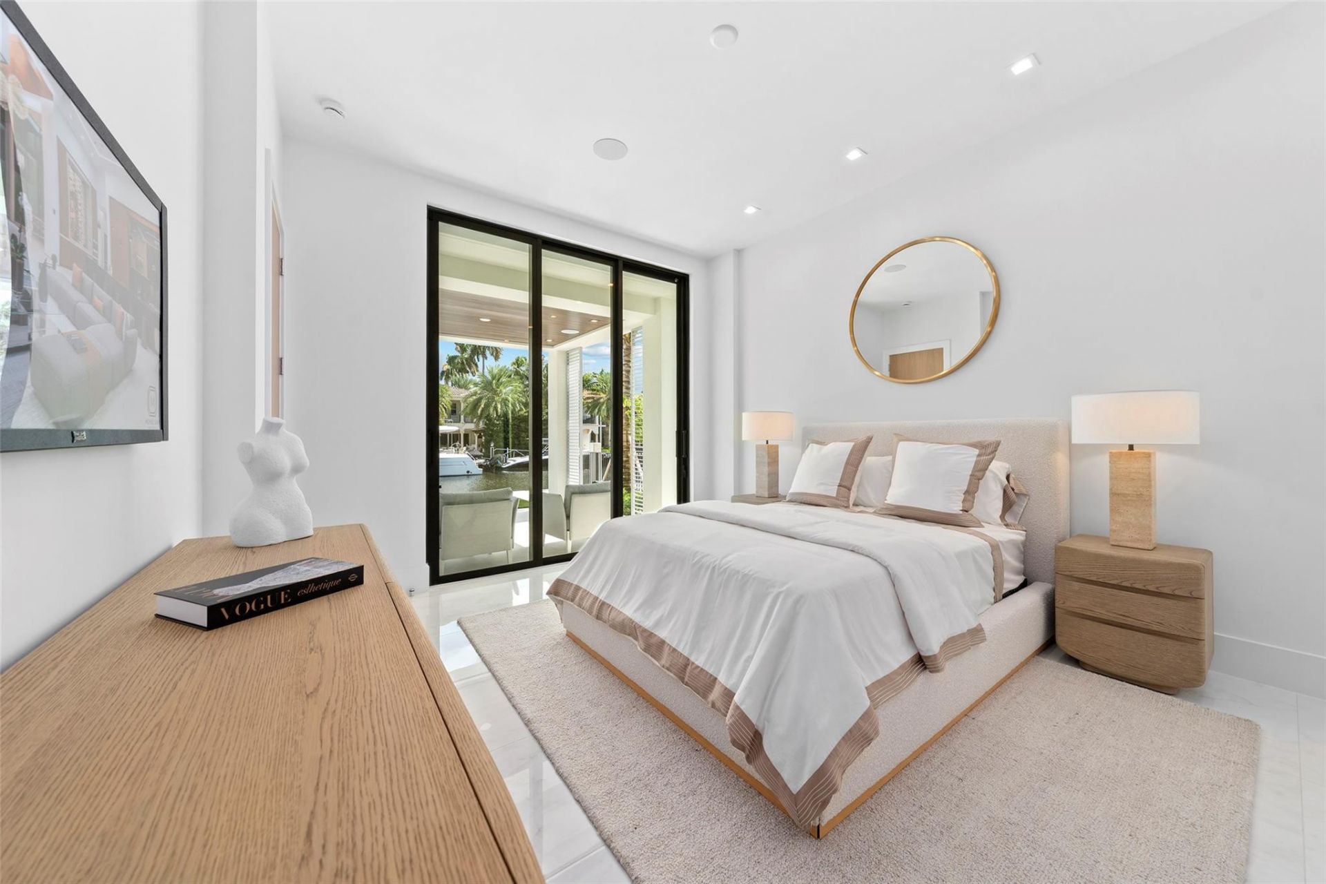 24 Fiesta Way, Fort Lauderdale, FL 33301 Photo