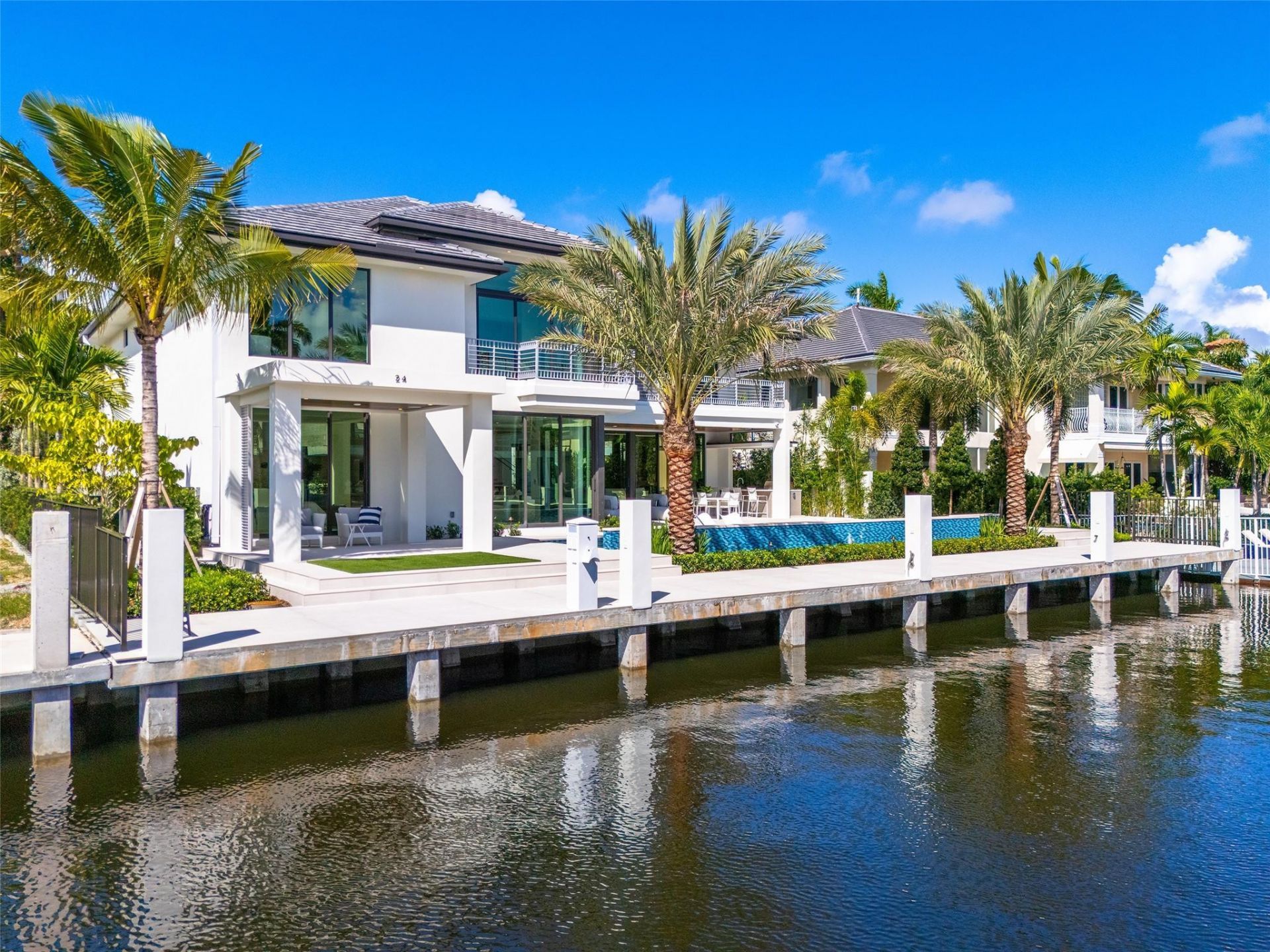 24 Fiesta Way, Fort Lauderdale, FL 33301 Photo