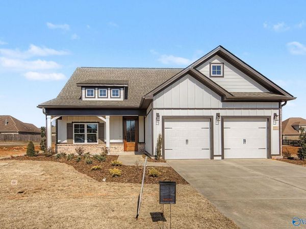 125 Marlbrook Drive, Harvest, AL 35749