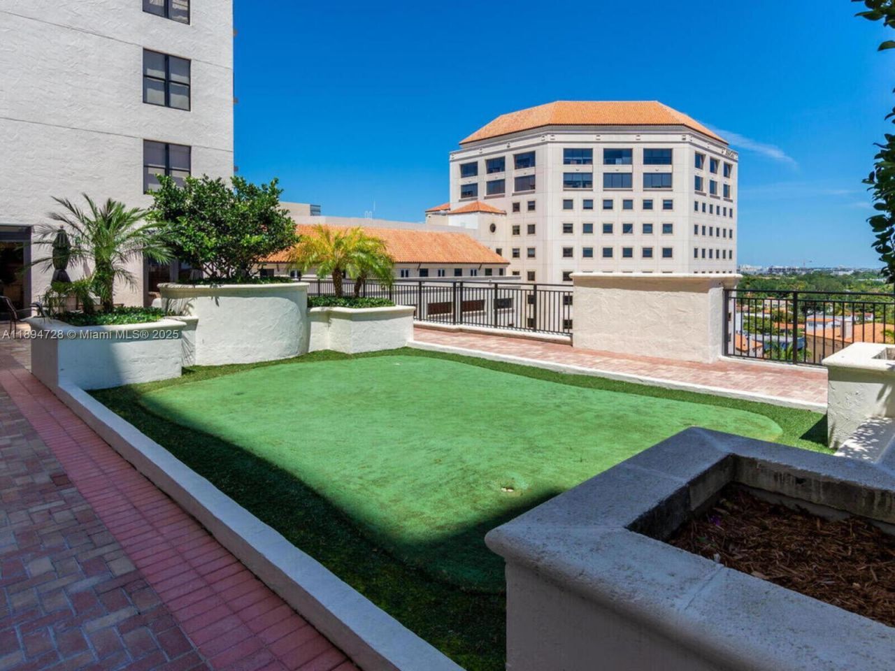 888 S Douglas Rd, Unit 113, Coral Gables, FL 33134 Photo