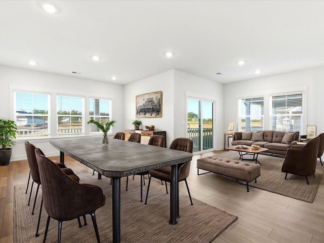 434 Radiant Blue Way Photo 11